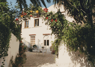 veduta della Marina Grande di Procida dall'Hotel Tirreno residence